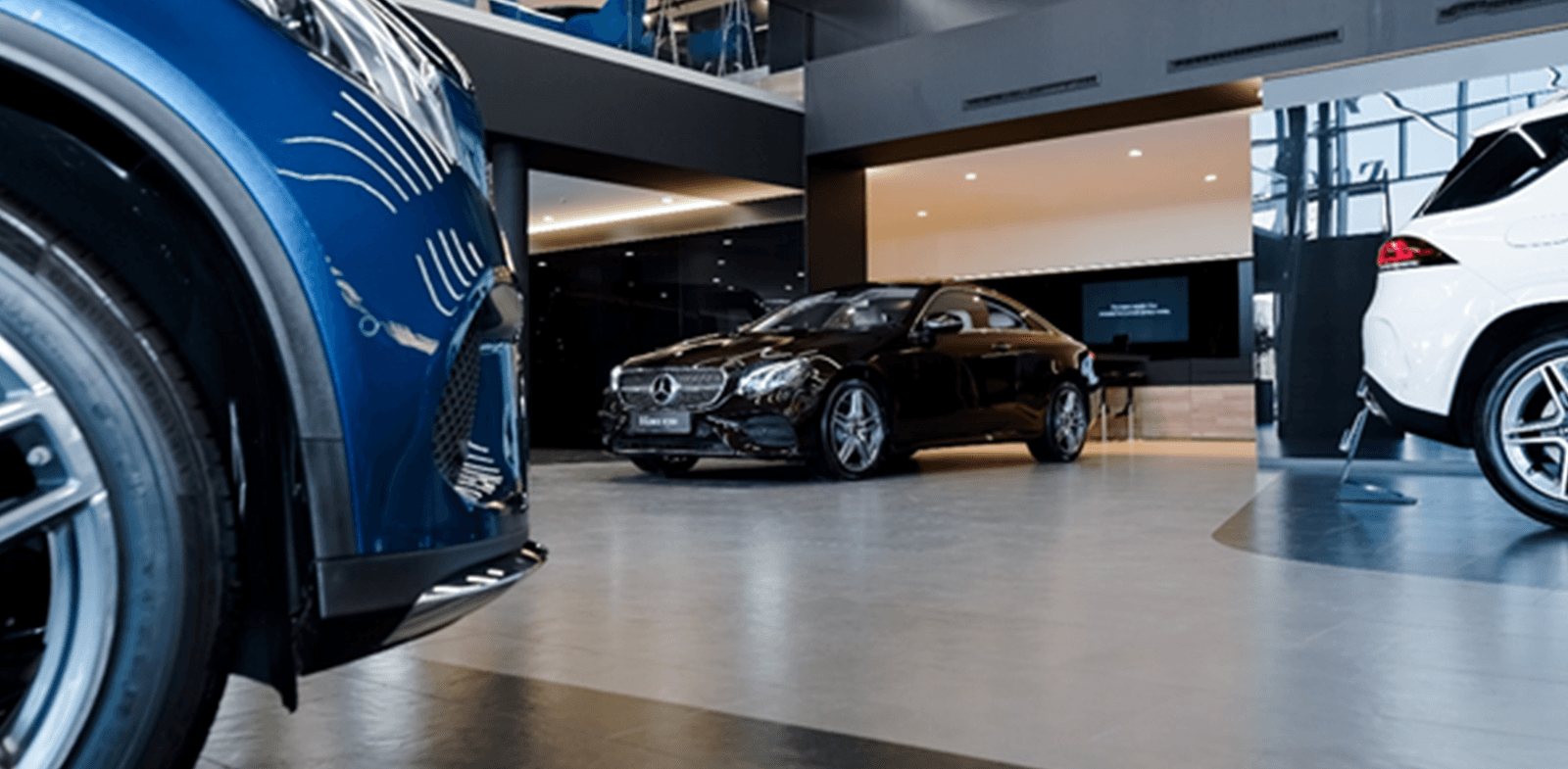 Financing a new car from car dealership